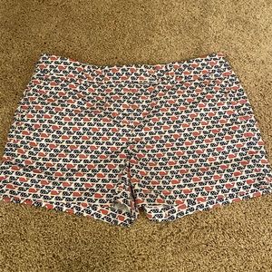 Women’s Vineyard Vines Short *RARE*